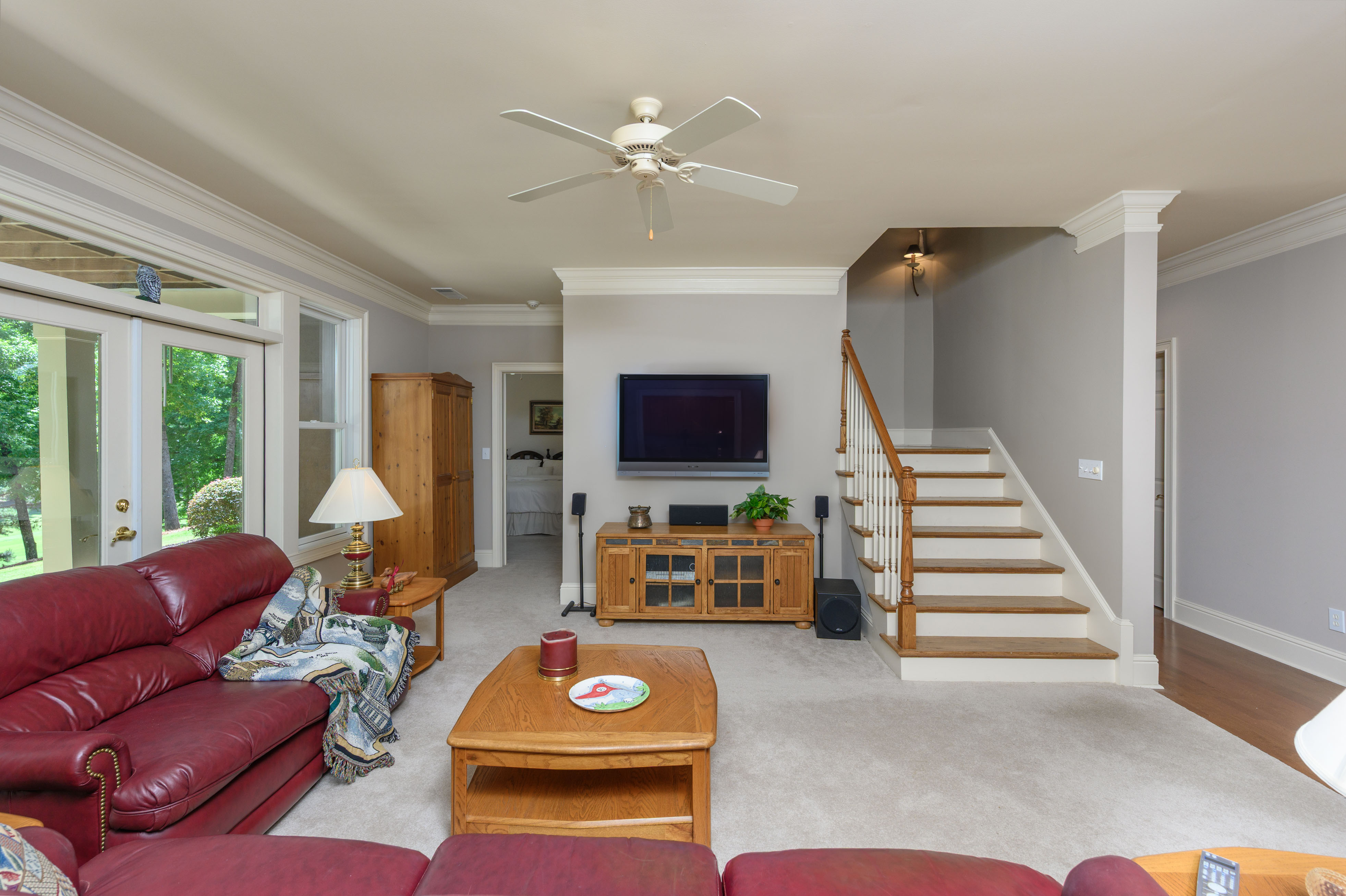 1011 Dejarnet Court image 29